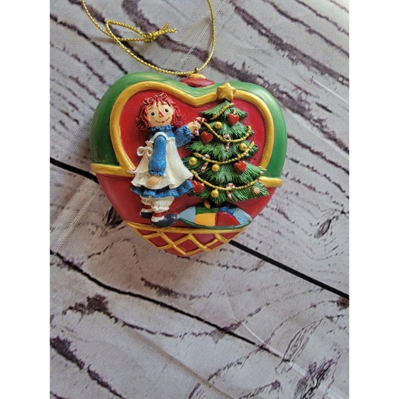 Danbury Mint Raggedy Ann & Andy Trimming The Tree Ornament - Picture 1 of 4